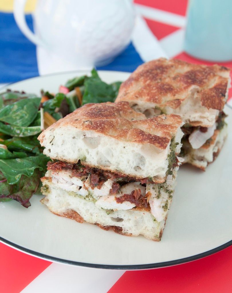 Food Makes Me Happy Pesto Sauce and Rotisserie Chicken Focaccia